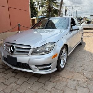 Mercedes-Benz C300 Sport 2012- 2013