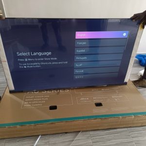 Télévision Hisense 55 Pouces Vidaa smart tv Ultra HD 4K ( New en carton + Garantie de 2 mois )