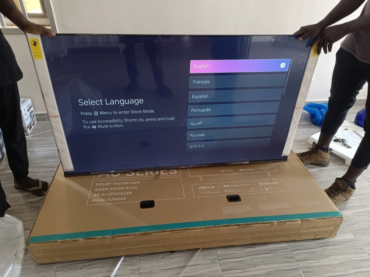 Télévision Hisense 55 Pouces Vidaa smart tv Ultra HD 4K ( New en carton + Garantie de 2 mois )