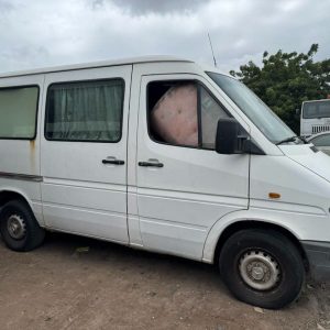 MERCEDES-BENZ SPRINTER 2000
