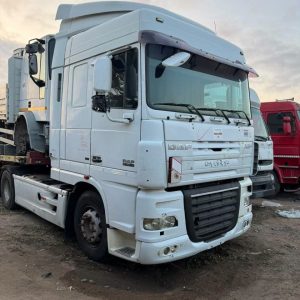 TRACTEUR DAF 105.460
