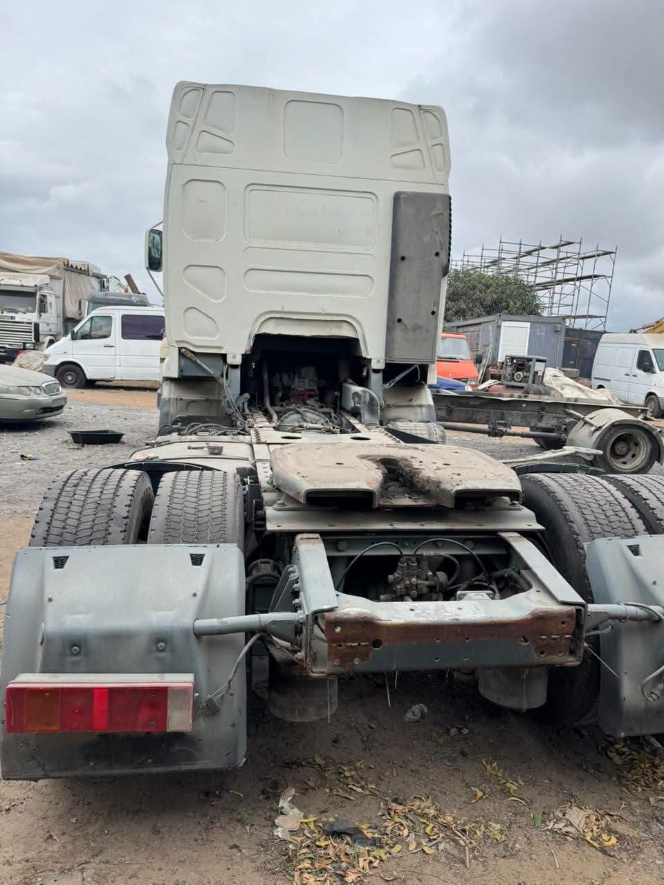 TRACTEUR RENAULT PREMIUM 420 DCI – Image 3